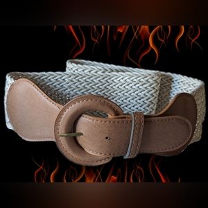 Woven women's statement belt
